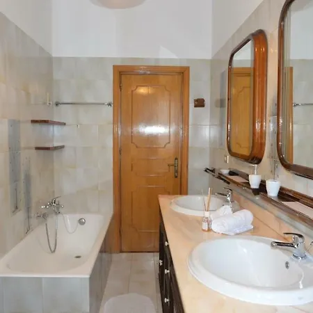 Apart-hotel Casa Delidzia 1